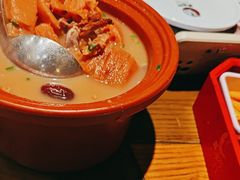 -黄泥岗·地道湖北菜(奥特莱斯店)