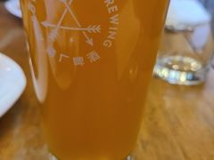 白肚皮-Arrow Factory Brewing箭厂啤酒