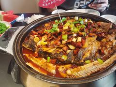 -辣尚瘾·烤鱼·新川菜(交大直营店)
