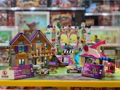 -乐高授权专卖店(新北万达店)