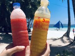 -Jonah's Fruit Shake & Snack Bar