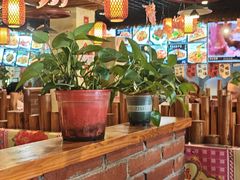 -靠山屯东北农家菜(八龙桥雅苑店)