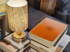 -邊城書店