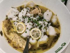 柠檬酸菜鱼-绿草地·湘菜(7mall店)