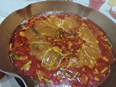 -毛辣果·贵州红酸汤牛肉火锅(西单店)