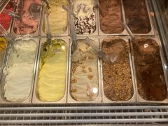 -VENCHI 闻绮(上海佛罗伦萨小镇店)