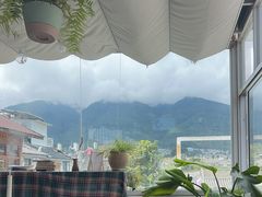 -唐咖精品咖啡(大理古城手冲店)