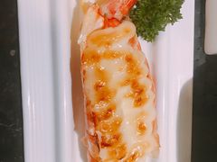 -半岛翡丽海鲜自助餐厅(观风亭店)