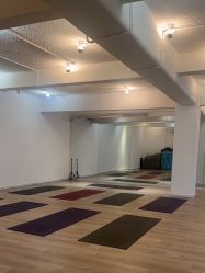 -无界瑜伽普拉提