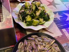 -沪上名羊天下碳烤羊腿•东北烧烤•小龙虾(浦东直营总店)