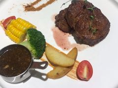 菲力牛排-半悦牛排(龙湖西宸天街店)