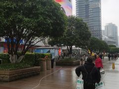 -观音桥步行街