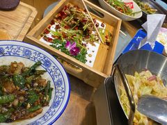 -黄泥岗·地道湖北菜(奥特莱斯店)