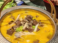 -古都历食南京菜·烤鸭·鸭血粉丝·汤包(南京博物院店)