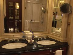 -广州富力丽思卡尔顿酒店