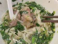 -嘻小北·兰州清汤牛肉面(太平洋森活天地店)