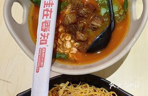 Tofu Skin and Tomato Beef Shank Noodles