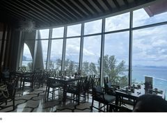 -蜈支洲岛珊瑚酒店临海阁中餐厅