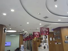 -雅悦齿科(顾村公园店)