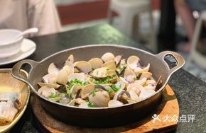 Lin Ge's Crispy White Clams
