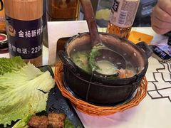 -云晓光头烧烤吧(德平路店)