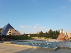 -上海市龙华烈士陵园