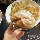 骑车逛十里画廊正好过来吃顿饭，景色不错，饭店也干净