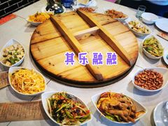 -王老六铁锅炖鱼(长春路店)