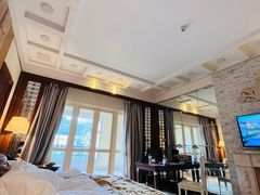 -深圳东部华侨城茵特拉根酒店