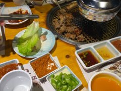 -唯成•韩国炭火烤肉 유성고기
