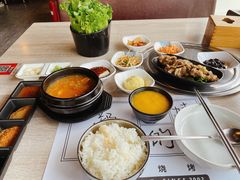 牛五花肉单人汤饭套餐-郑阿姨的家·이모네·韩料&烤肉(武川路店)