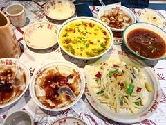 -耙吉吉川味小酒馆(本地人回头店)
