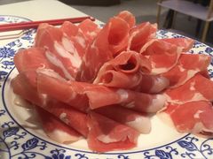 -一只羊·铜锅涮羊肉烧烤