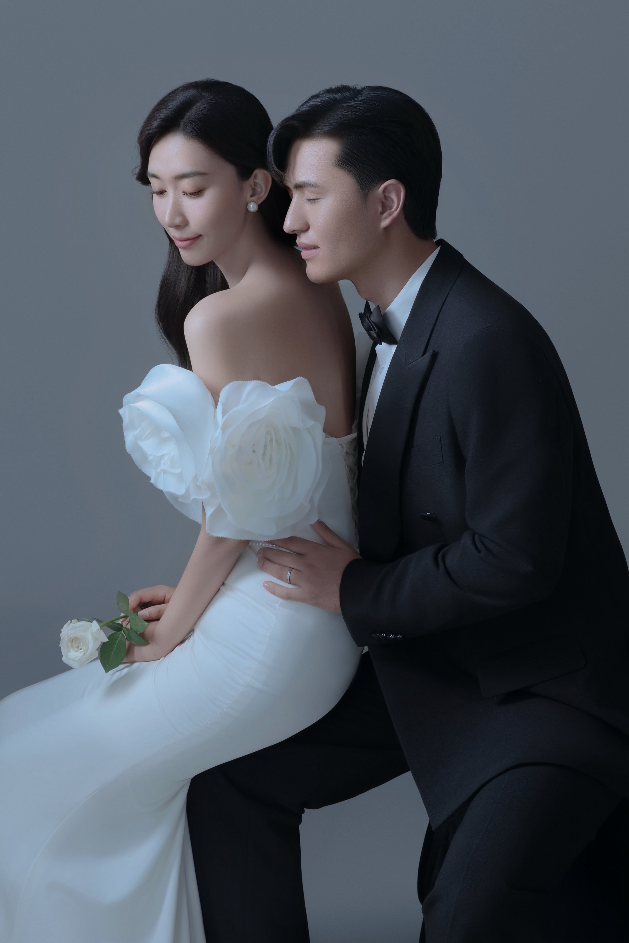 爱上这组室内暖调主纱照,高级感爆棚