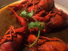 -龙巢盱眙龙虾·牛蛙·烧烤宵夜(八卦岭店)
