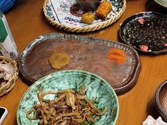 -包整·丝娃娃(一览甲秀楼风景店)