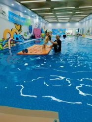 -熊小米专业儿童游泳馆