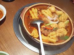 -蔡婶牛腩牛杂煲(长安万科店)