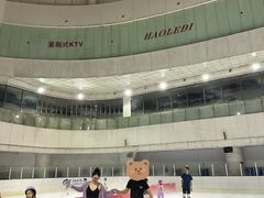 -冠军冰场CHAMPION RINK(百联又一城店)