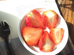 草莓双皮奶-小恶魔甜品