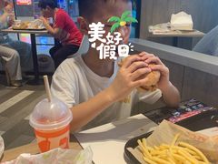 -肯德基(湘龙路店)