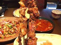 红柳枝烤肉-天山醉美·新疆餐厅(富华里店)