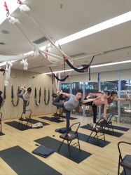 -亦美瑜伽·普拉提