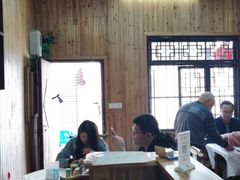 大堂-邱记私房菜·十八年本地菜