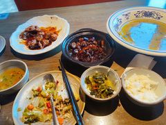 -童年小筑餐厅(申花路店)