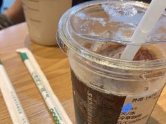 -星巴克臻选(宁波北仑银泰城店)