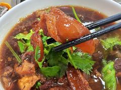 牛腩-杏花吴记牛肉火锅