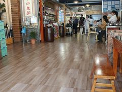 -宜良狗街老杨烤鸭店