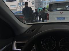 -上海外高桥汽车交易市场
