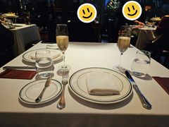 -Wolfgang’s Steakhouse 沃夫冈牛排馆(上海白玉兰广场店)